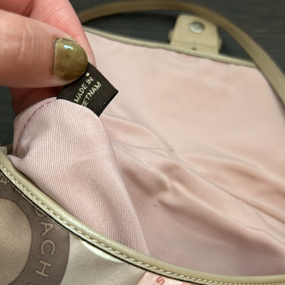 Coach Snaphead Soho Signature crossbody scarf print - Picture 10 of 14